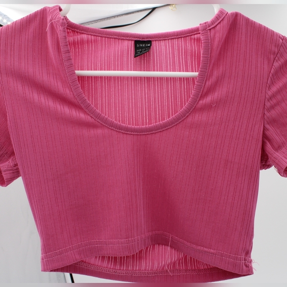 4pc Shein Ribbed Crop Top Bundle – Women’s - Picture 3 of 6